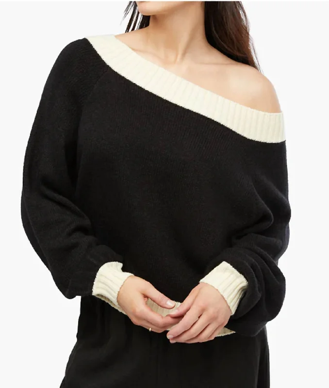 Off Shoulder Sweater In Black/anitque White