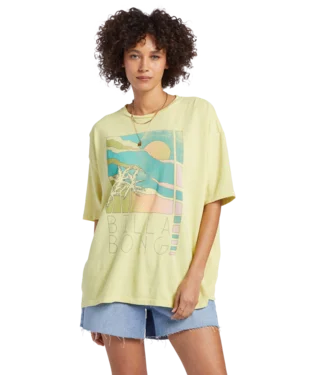 Women's Billabong Rainbow Skies Boyfriend T-Shirt